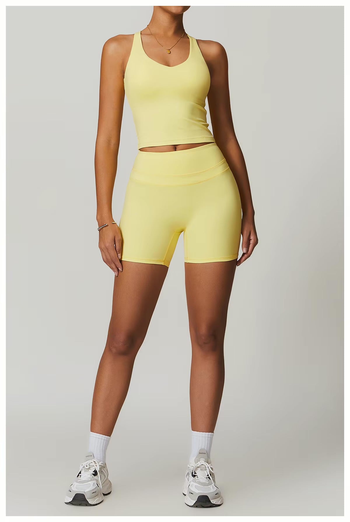 Shorts Minimal Form