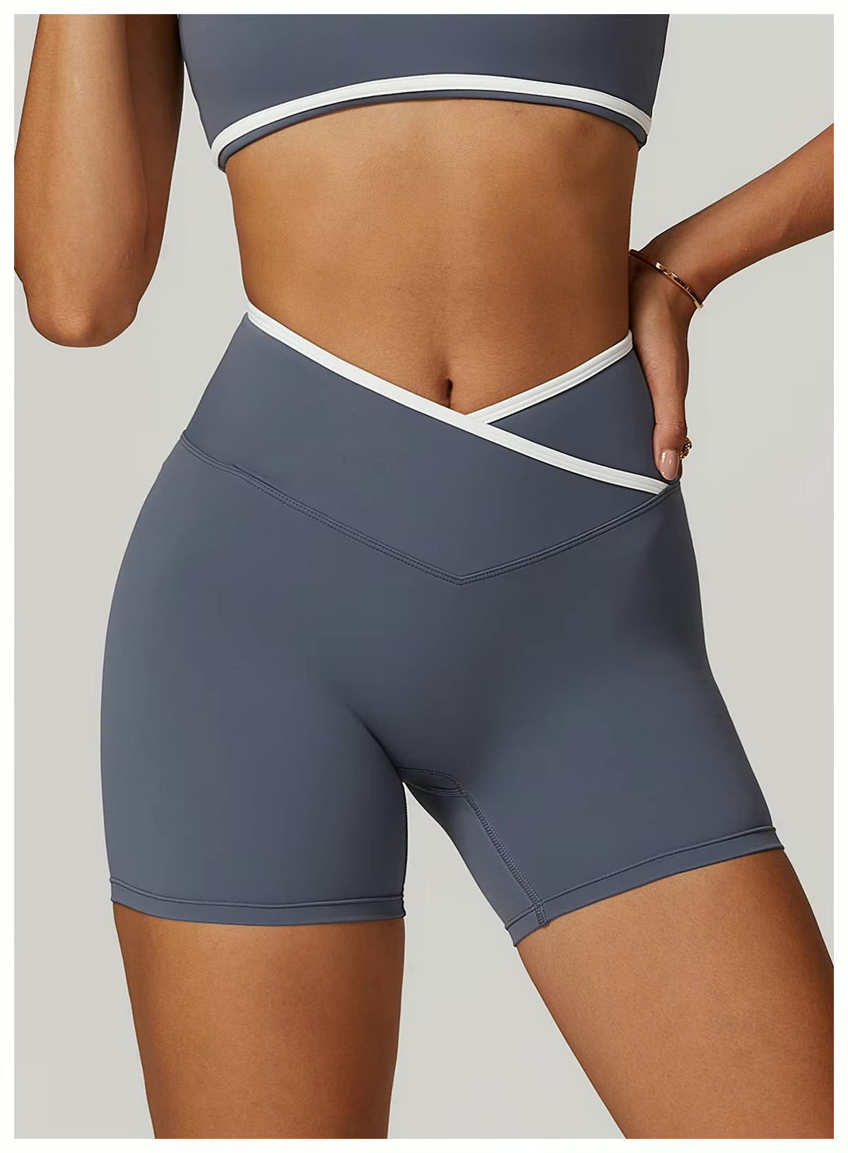 Shorts Crossline