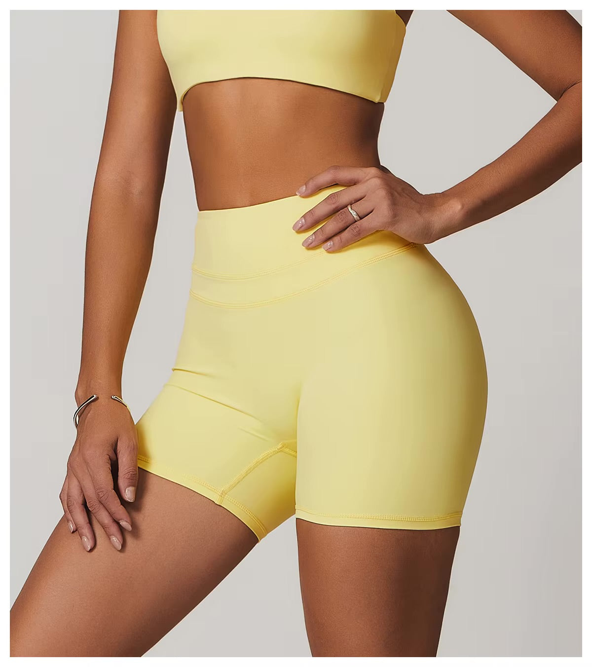 Shorts Minimal Form