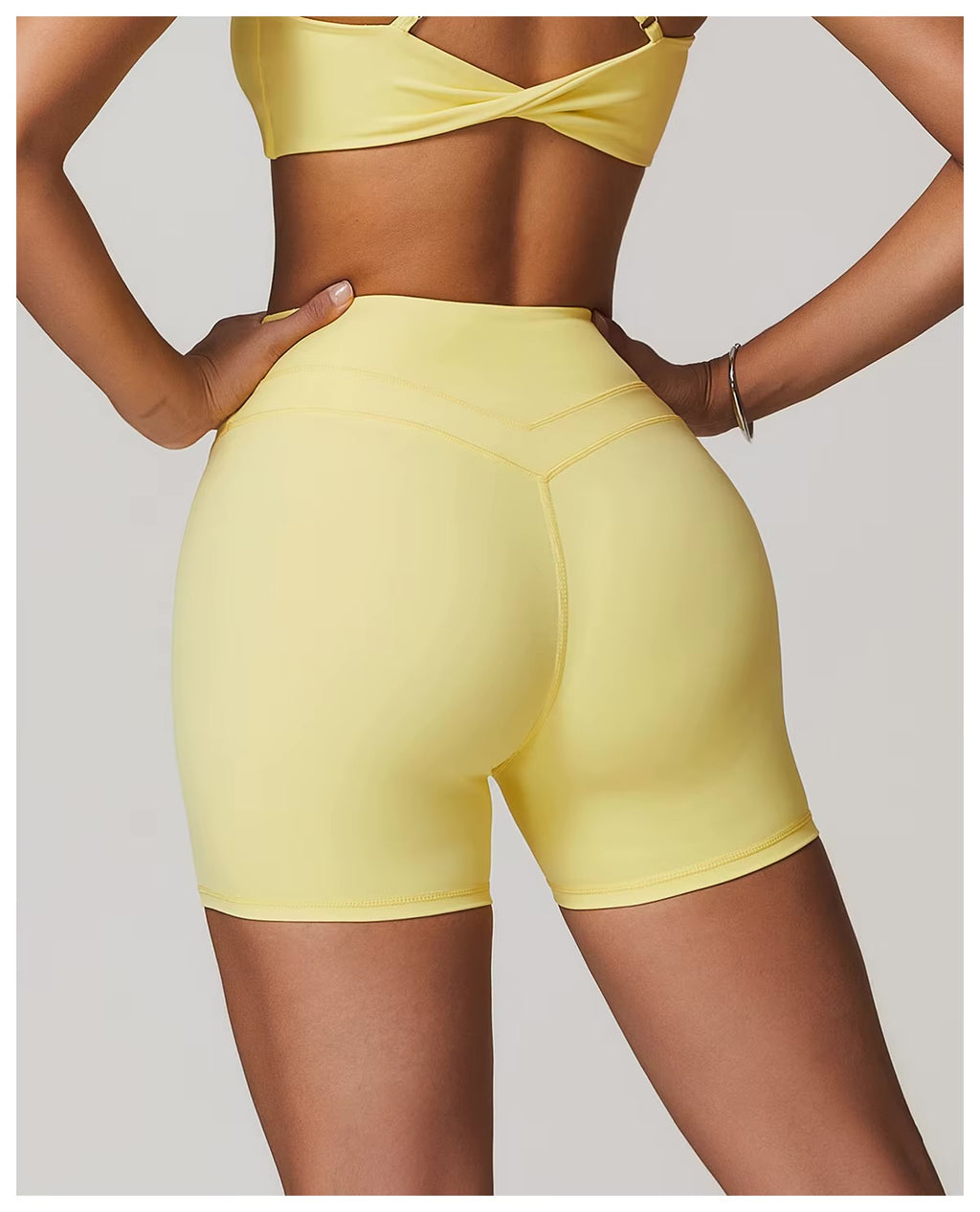 Shorts Minimal Form