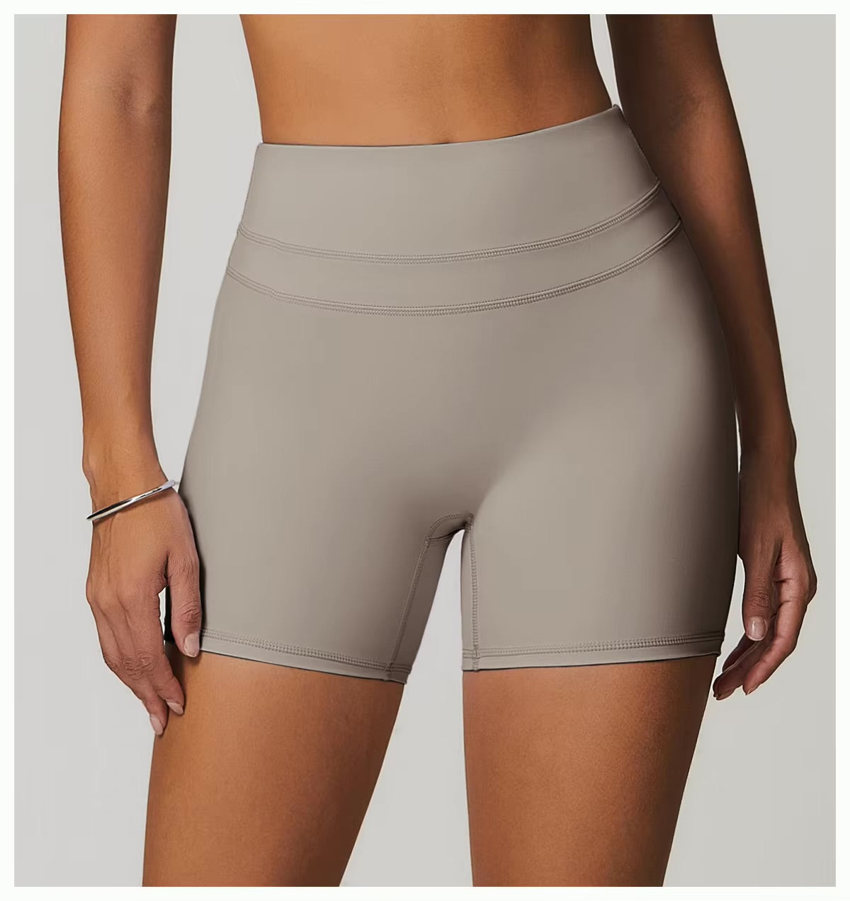 Shorts Minimal Form