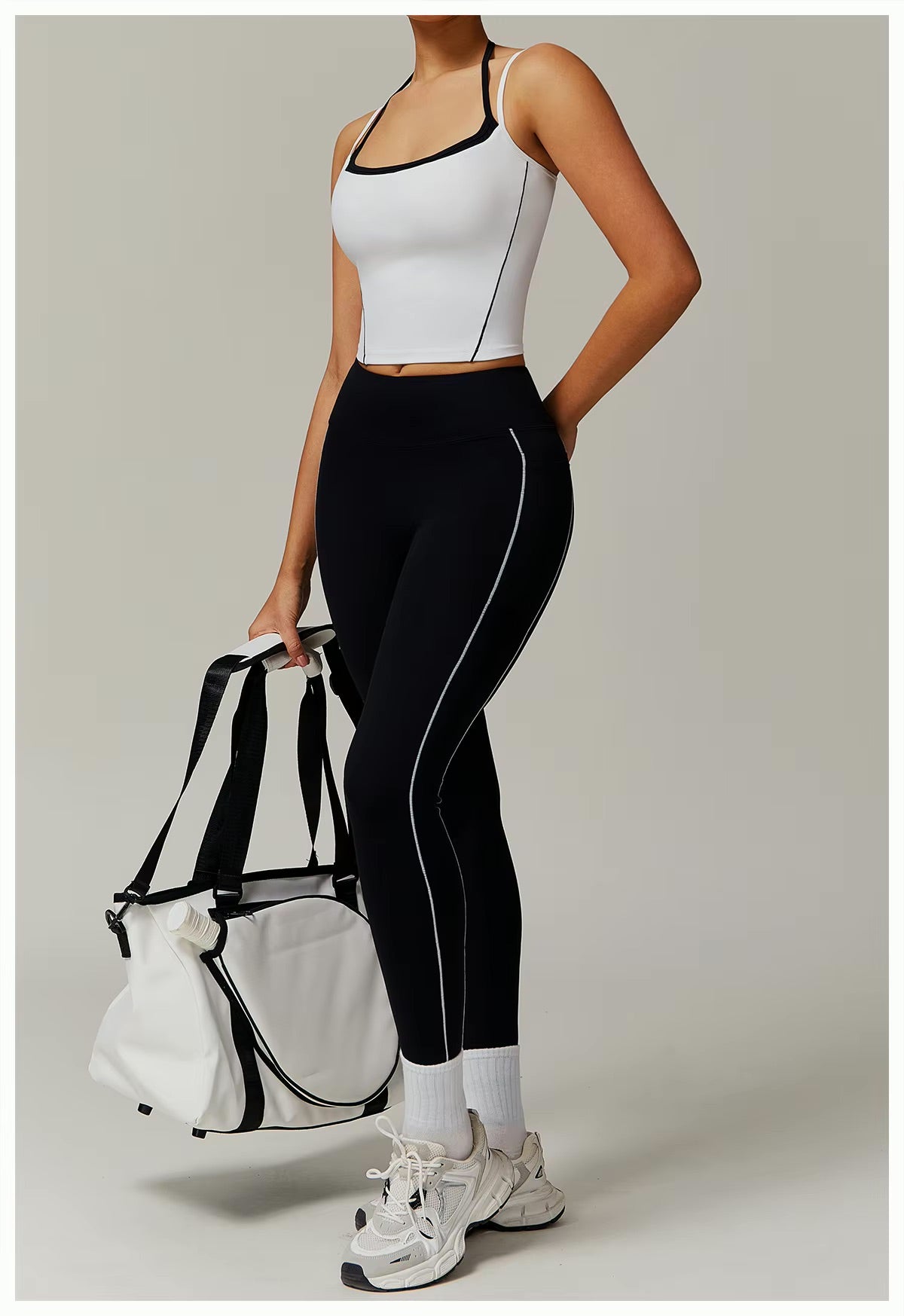 Legging Detail Pocket
