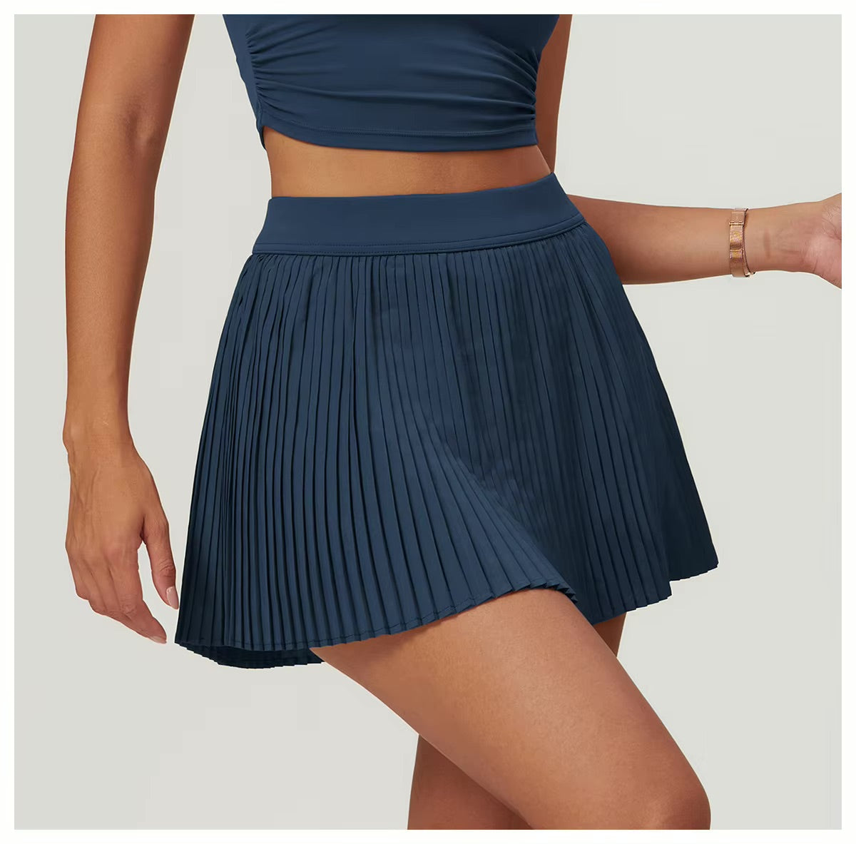Skirt Wave Structure