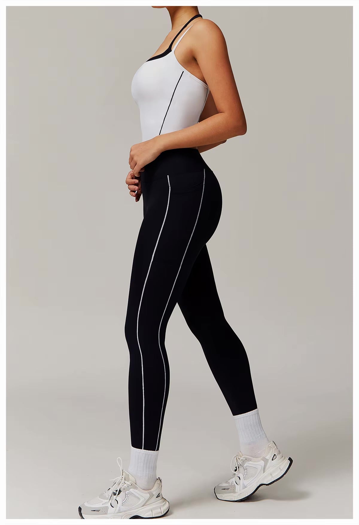 Legging Detail Pocket