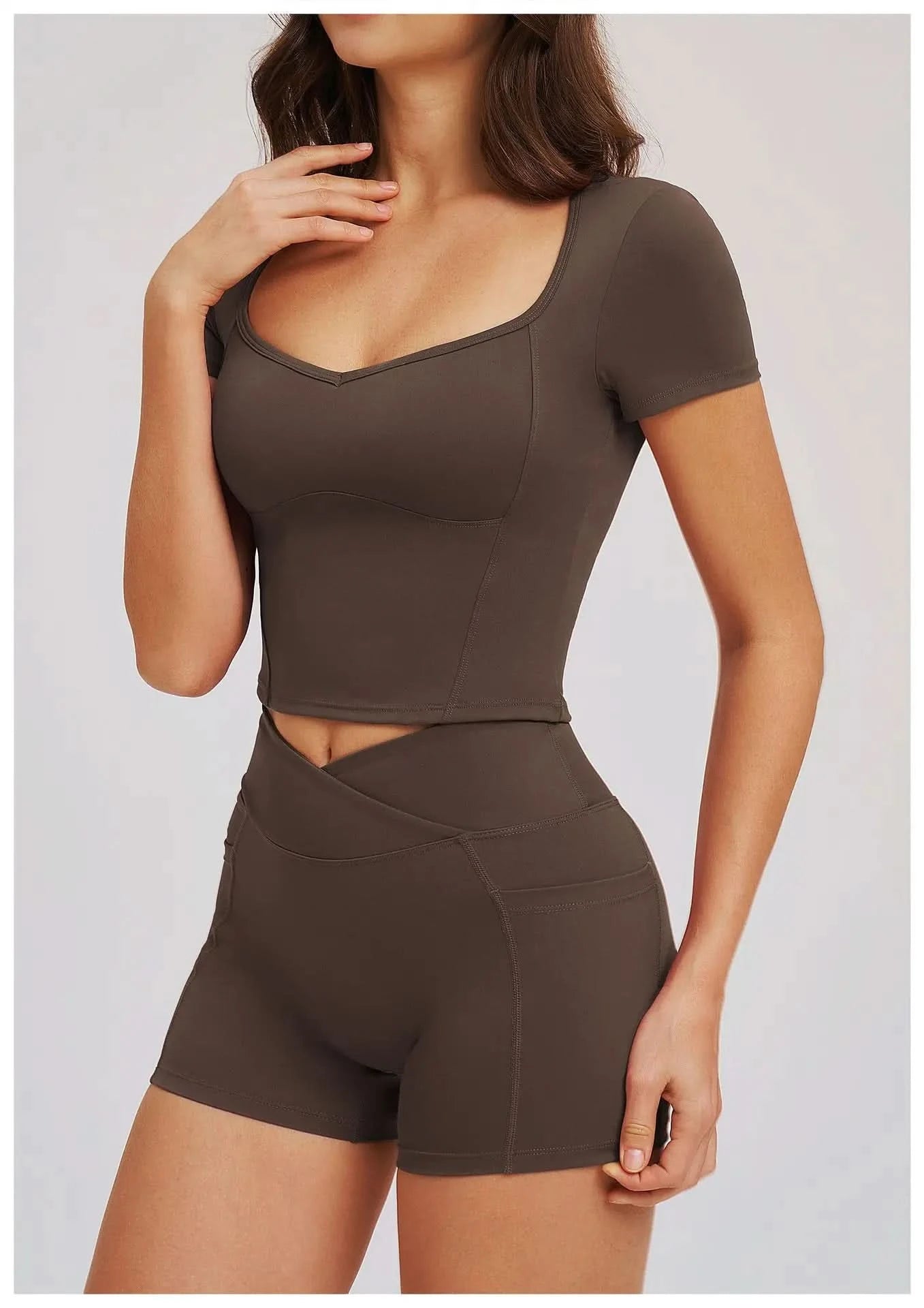 T-Shirt Eveo Contour™ Deep V Crop