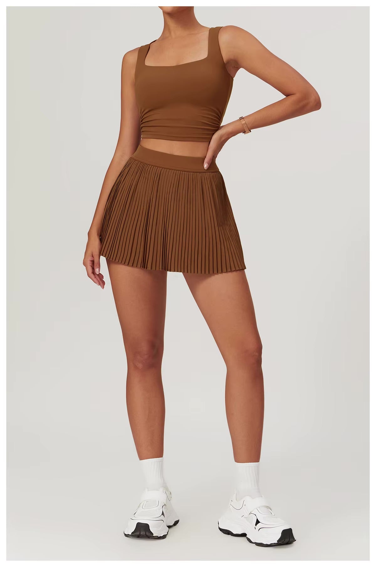 Skirt Wave Structure